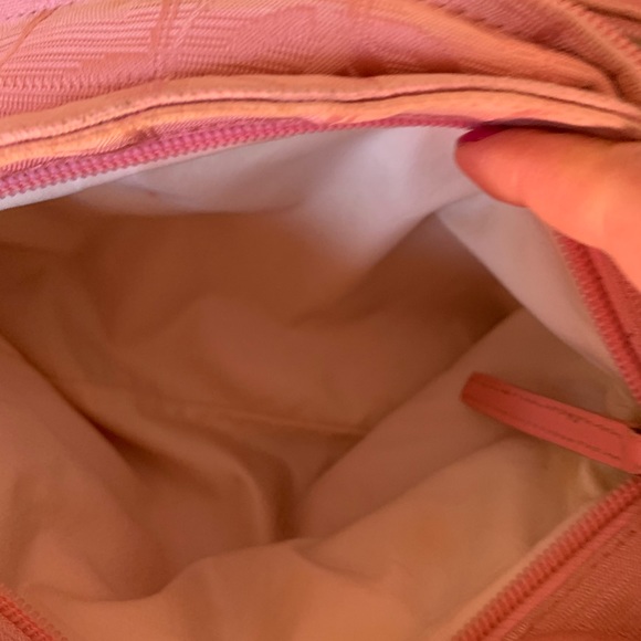 Authentic Pink Chanel Satchel. - Picture 13 of 15